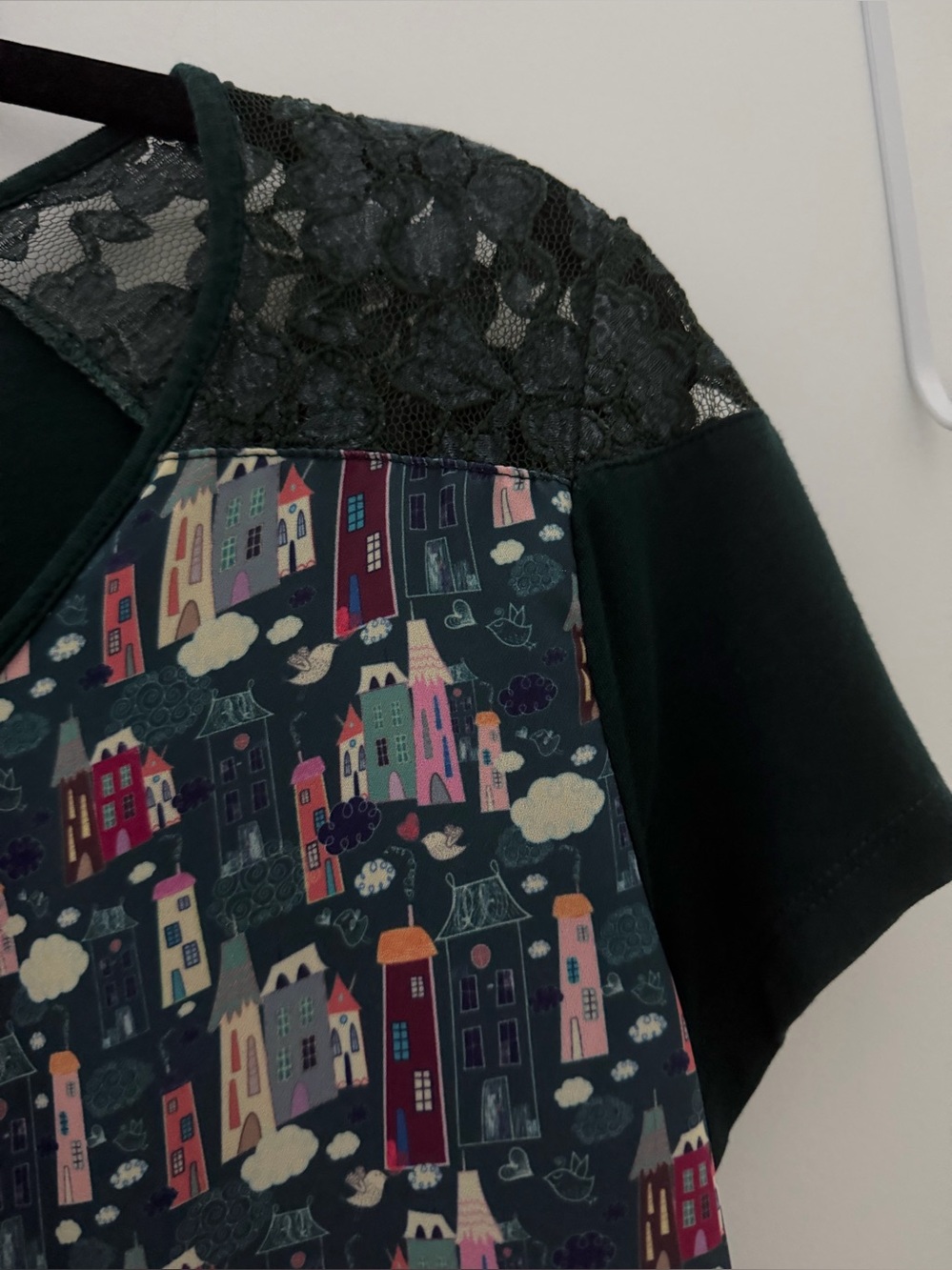 Women's dark green Patterned Lace Shoulder Top